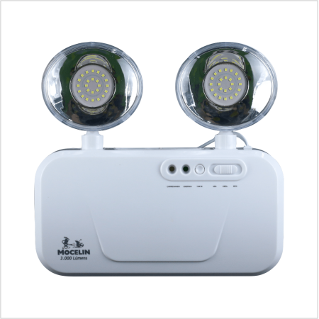 Luminária Tipo Farolete com 3.000 Lumens Mocelin